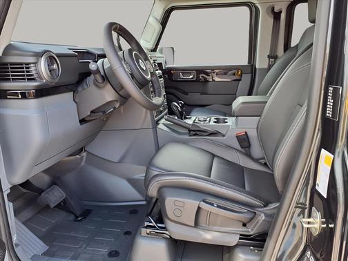 2024 INEOS Grenadier AWD