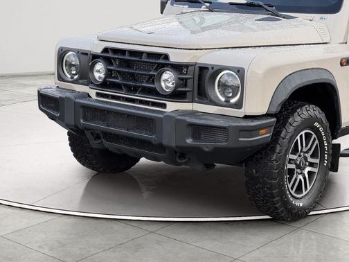 2025 INEOS Grenadier AWD