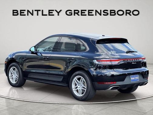 2021 Porsche Macan Base
