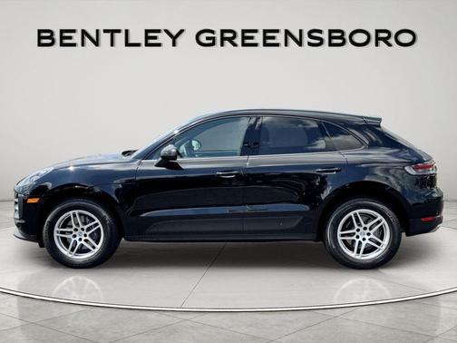 2021 Porsche Macan Base