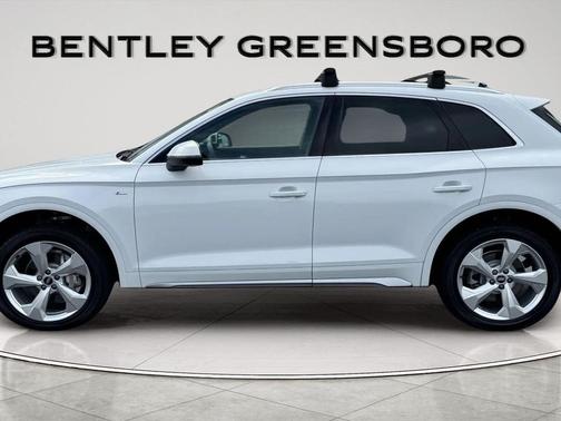 2022 Audi Q5 45 S line Prestige