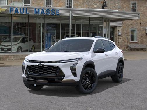 Summit White 2026 Chevrolet Trax FWD ACTIV