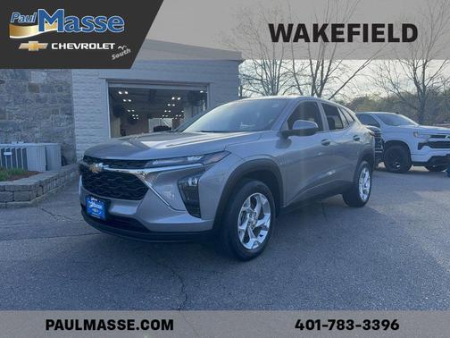 Sterling Gray Metallic 2024 Chevrolet Trax LS