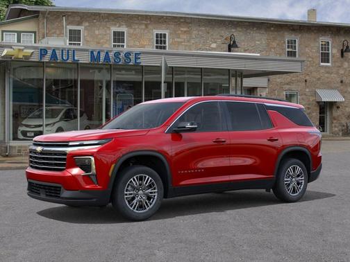 Radiant Red Tintcoat 2026 Chevrolet Traverse LT