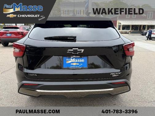 Mosaic Black Metallic 2025 Chevrolet Trax FWD ACTIV
