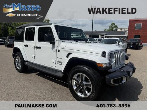 Bright White Clearcoat 2019 Jeep Wrangler Unlimited Sahara