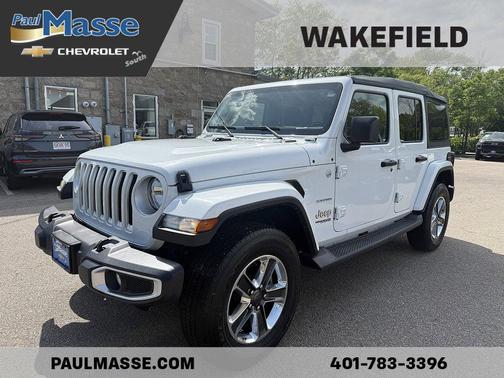 Bright White Clearcoat 2019 Jeep Wrangler Unlimited Sahara