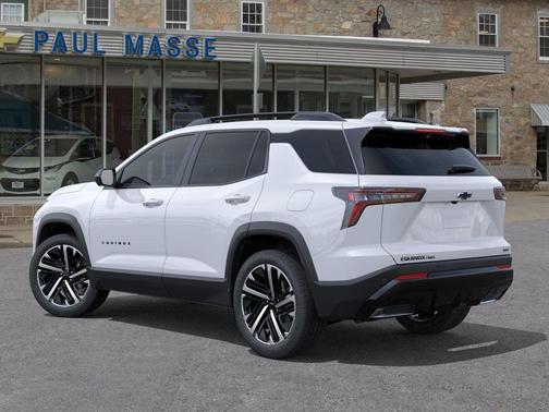 Polar White Tricoat 2026 Chevrolet Equinox AWD RS