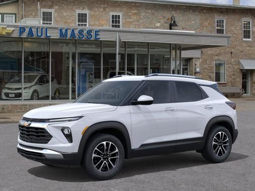 Summit White 2026 Chevrolet Trailblazer LT