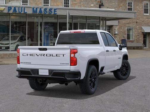 2026 Chevrolet Silverado 2500 Custom