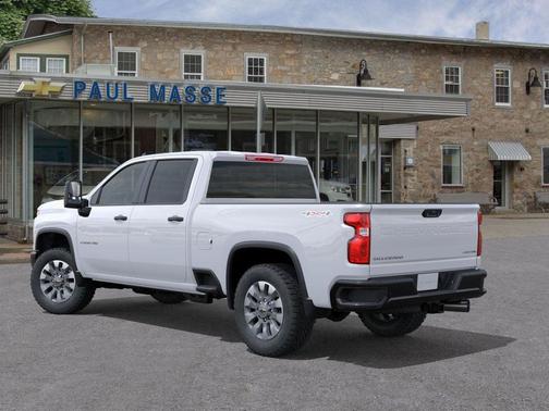 2025 Chevrolet Silverado 2500 Custom