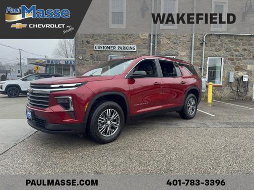 Radiant Red Tintcoat 2024 Chevrolet Traverse LT