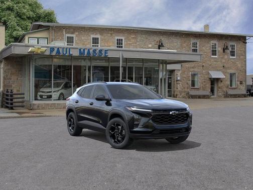 Mosaic Black Metallic 2026 Chevrolet Trax LT
