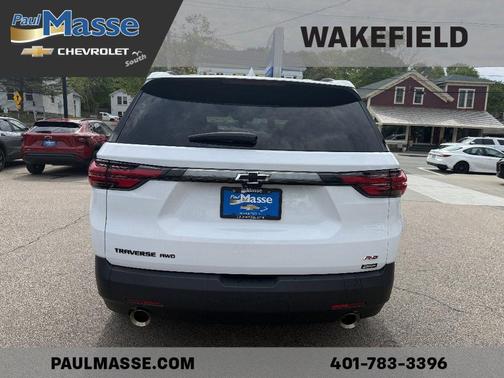 Summit White 2023 Chevrolet Traverse RS