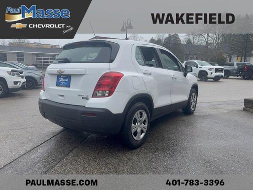 Summit White 2016 Chevrolet Trax LS