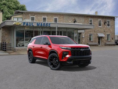 Radiant Red Tintcoat 2026 Chevrolet Traverse RS