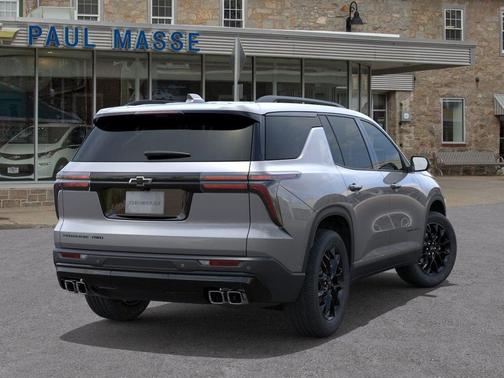 Sterling Gray Metallic 2026 Chevrolet Traverse LT
