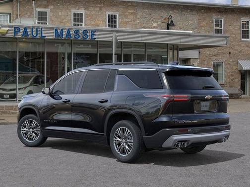 Mosaic Black Metallic 2026 Chevrolet Traverse LT