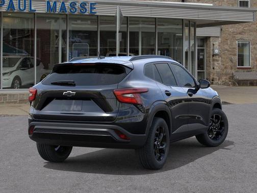 Mosaic Black Metallic 2026 Chevrolet Trax LT