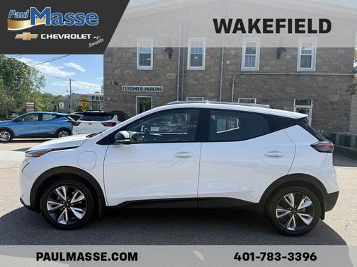 Summit White 2023 Chevrolet Bolt EUV FWD LT