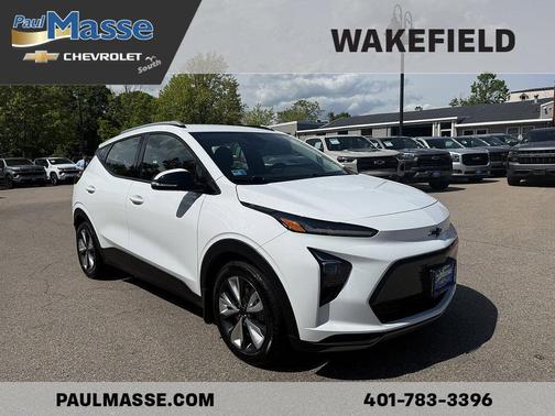 Summit White 2023 Chevrolet Bolt EUV FWD LT