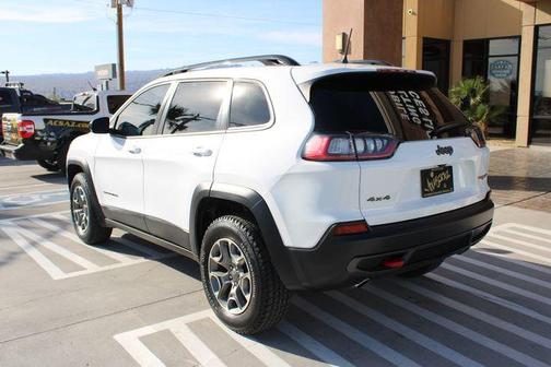 2022 Jeep Cherokee Trailhawk