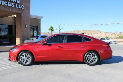 2023 Hyundai SONATA SEL