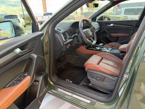 2023 Audi Q5 55 S line Prestige