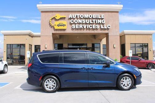 2020 Chrysler Voyager LXI