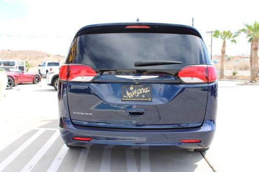 2020 Chrysler Voyager LXI