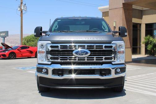 2023 Ford F-350 XLT