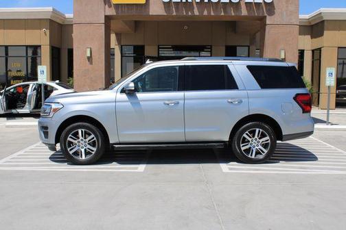 Silver 2024 Ford Expedition Limited