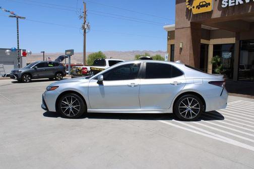 Silver 2023 Toyota Camry SE