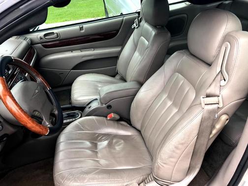 2001 Chrysler Sebring LXi for sale in Fort Wayne, IN - image 16