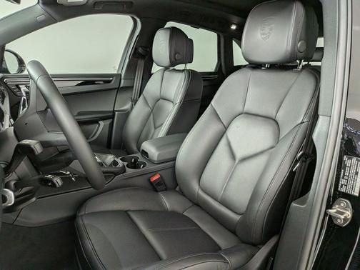 Black 2025 Porsche Macan Macan