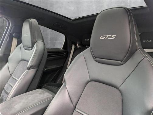 2022 Porsche Cayenne GTS