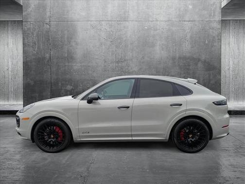 2022 Porsche Cayenne GTS