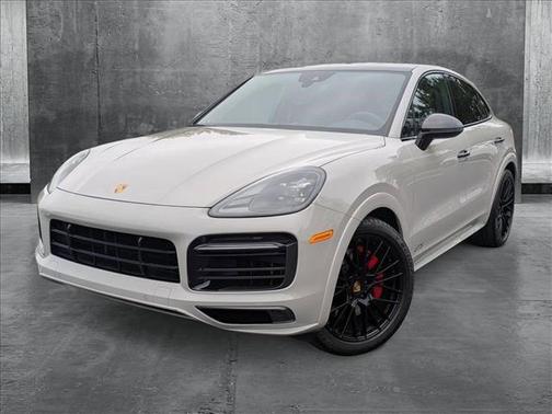 2022 Porsche Cayenne GTS
