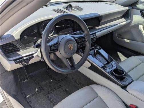 2020 Porsche 911 Carrera 4S Cabriolet