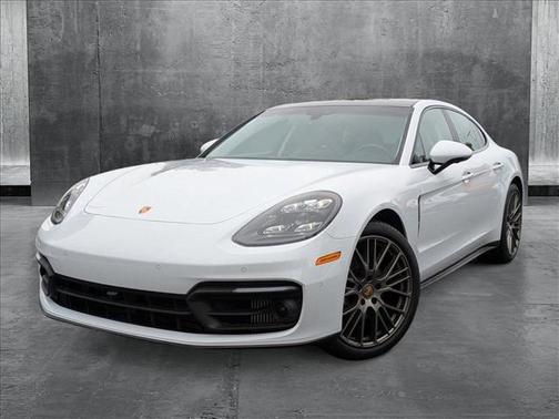 2022 Porsche Panamera Platinum Edition