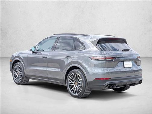 2022 Porsche Cayenne Cayenne