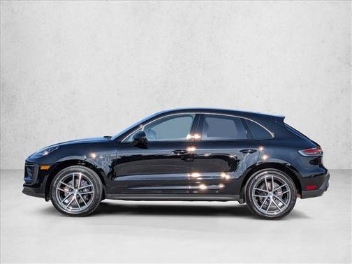 2025 Porsche Macan T