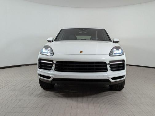 White 2021 Porsche Cayenne Cayenne
