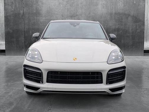 2022 Porsche Cayenne GTS