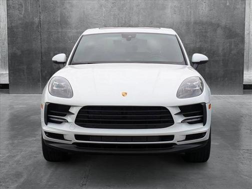 2021 Porsche Macan Base