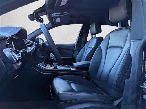 2021 Audi Q8 55 Prestige