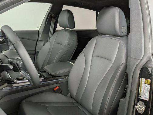 Mythos Black Metallic 2026 Audi Q8 55 Premium Plus