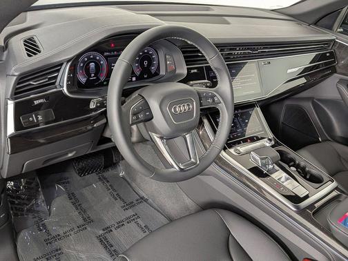 Mythos Black Metallic 2026 Audi Q8 55 Premium Plus