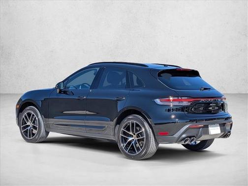 2025 Porsche Macan T