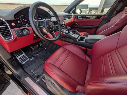 2023 Porsche Cayenne Coupe AWD